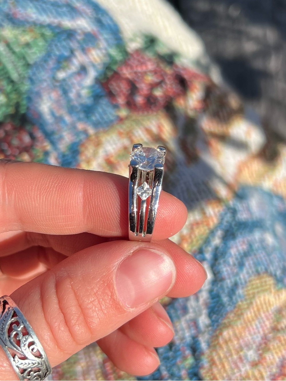 Silver Solitaire Ring RSC - Picture 5 of 10